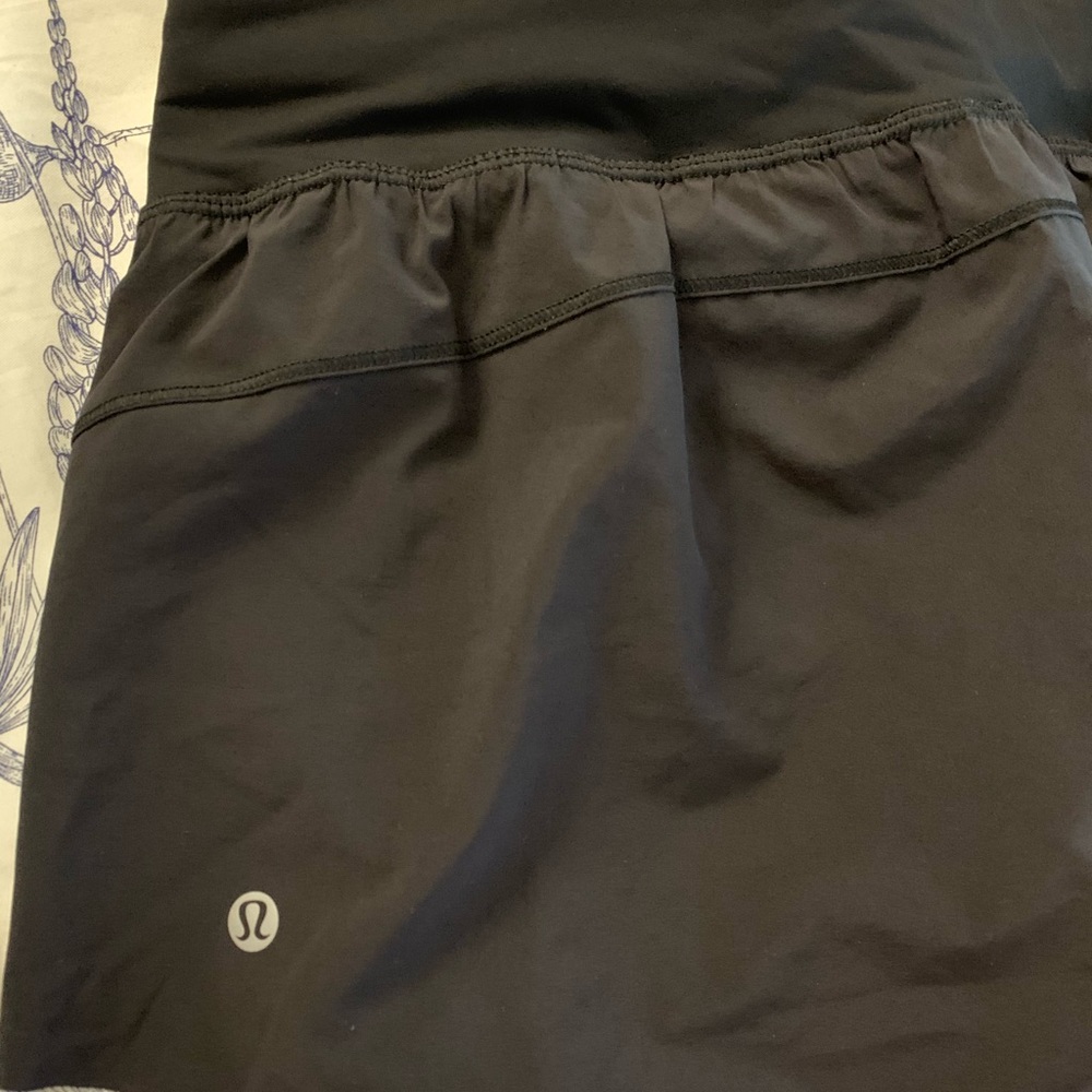 Lululemon Skirt!!